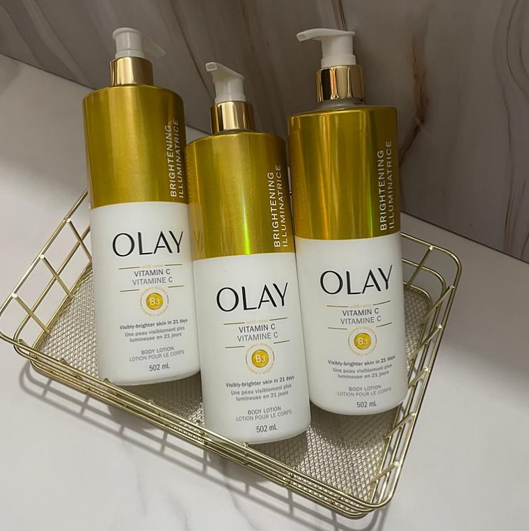 OLAY Vitamin C Brightening Body Lotion 502ml